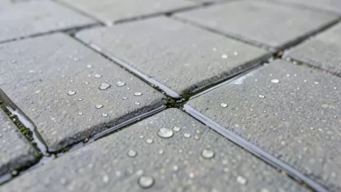 Fuga żywiczna do kostki brukowej