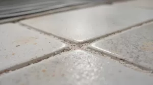 jaka fuga przy ogrzewaniu podłogowym