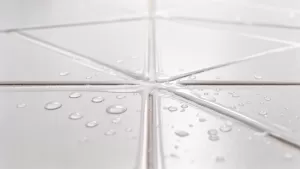 Silikon zamiast fugi na podłodze